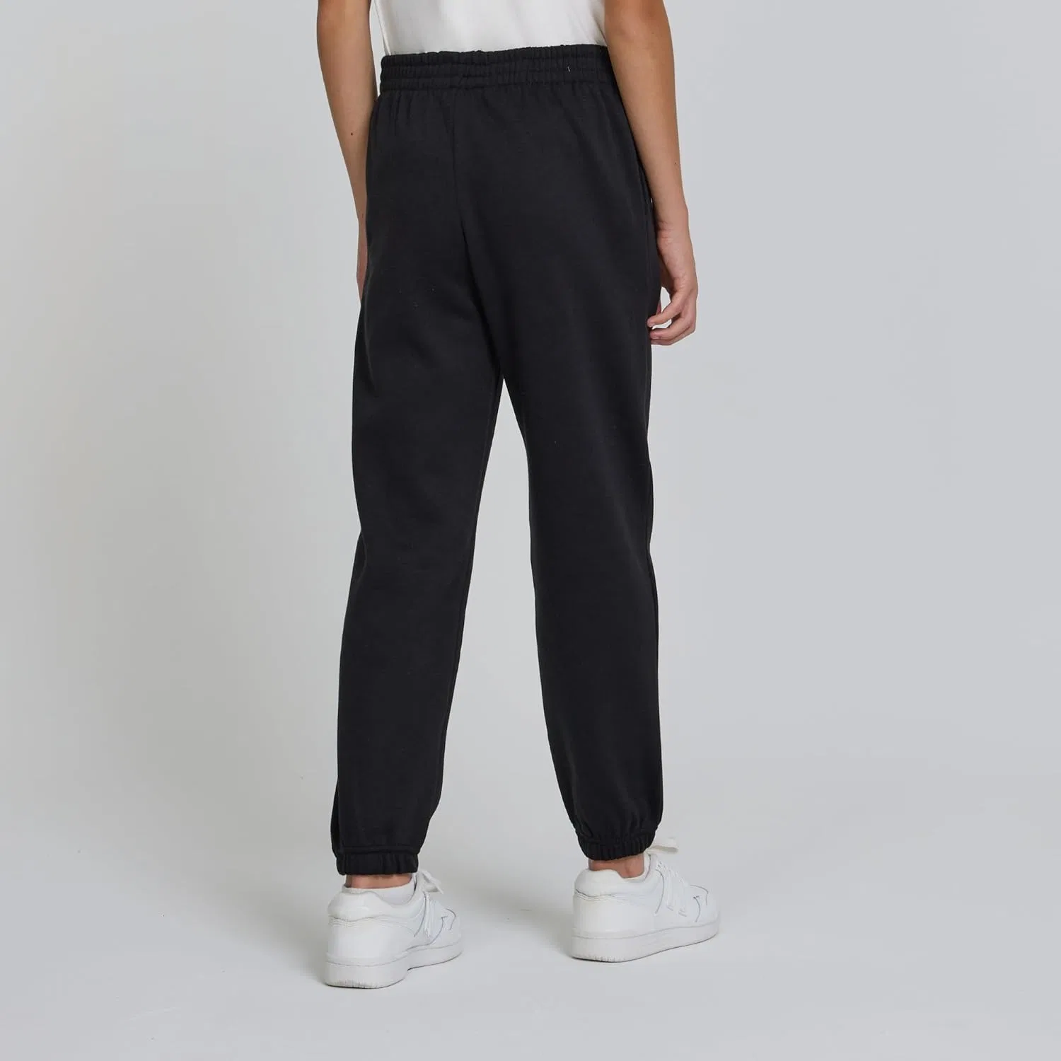 Комплект из 3 флисовых спортивных штанов AEROPOSTALE для мальчиков - мягкие, удобные, спортивного кроя, размеры 4-16, серый/темно-серый/черный — фото 4