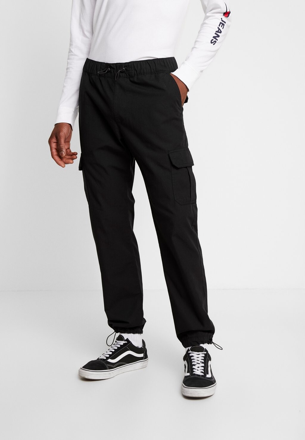 

Брюки карго RIPSTOP CARGO PANTS Urban Classics, черный