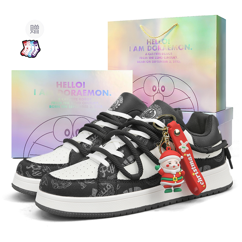 

Doraemon Дораэмон, лимитированная коллекция, пухлые кроссовки низкие скейтерские унисекс — яркий черный (рождественская коллекция) [бокс] + модные носки