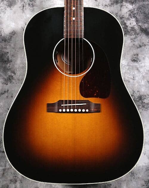

Акустическая гитара Gibson - J-45 Standard