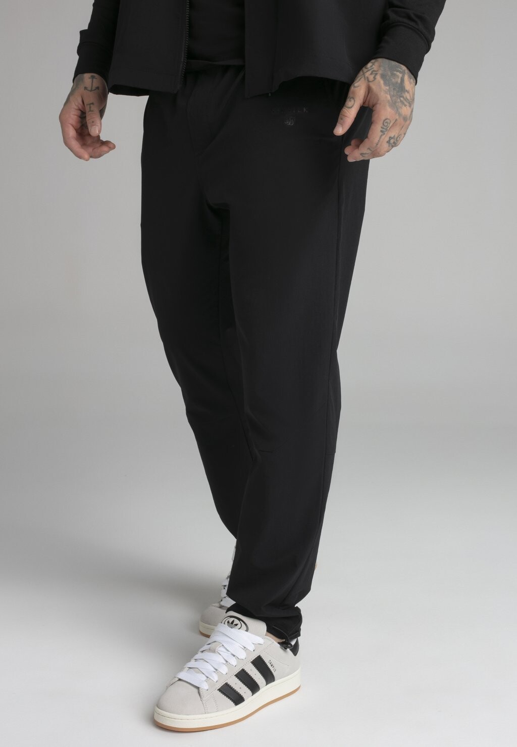 

Брюки SIKSILK, цвет black