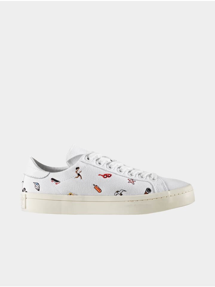 

Кроссовки на шнуровке adidas, цвет white/multicolor