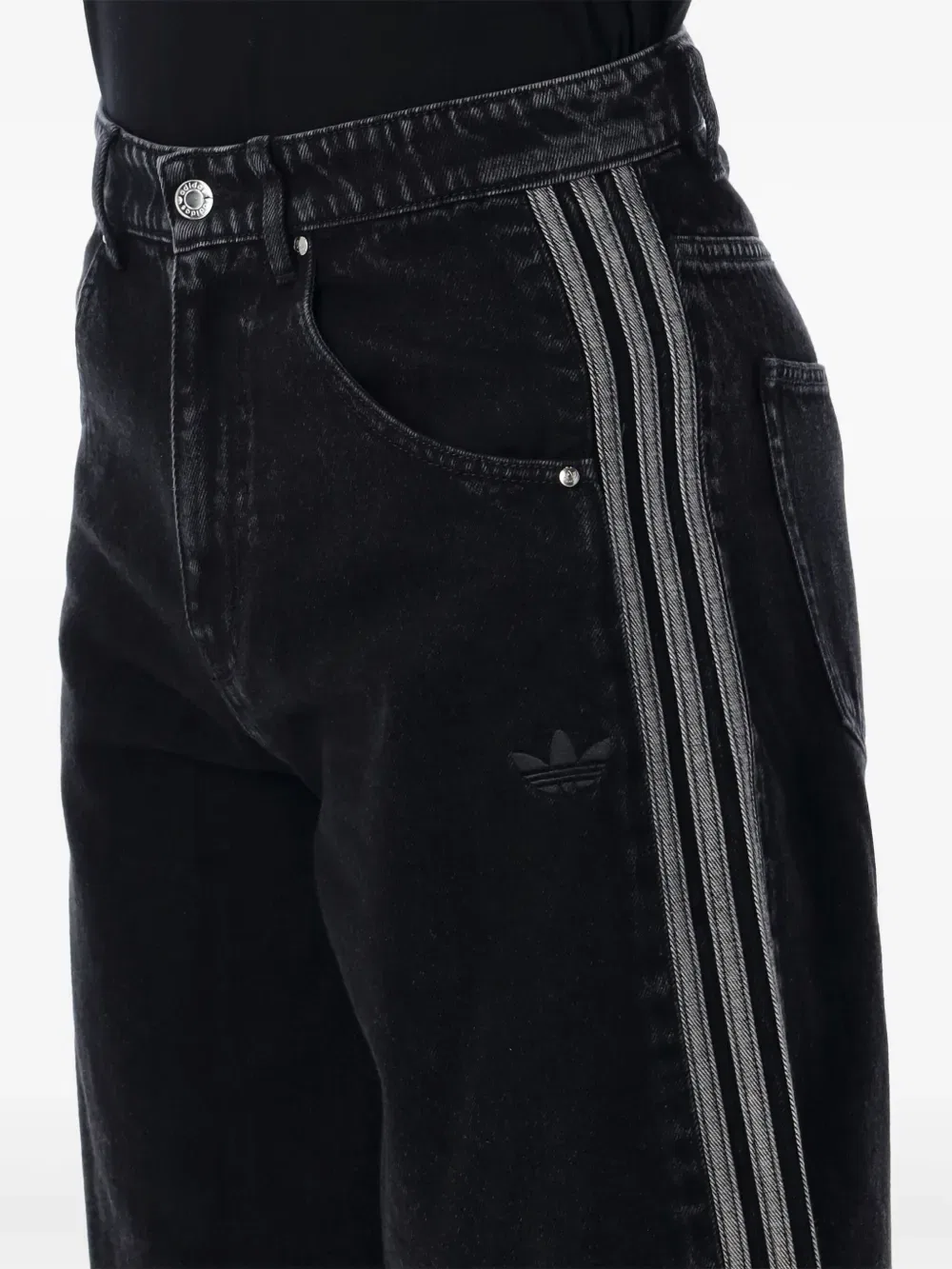 Джинсовые шорты с тремя полосками Adidas, черный — фото 3