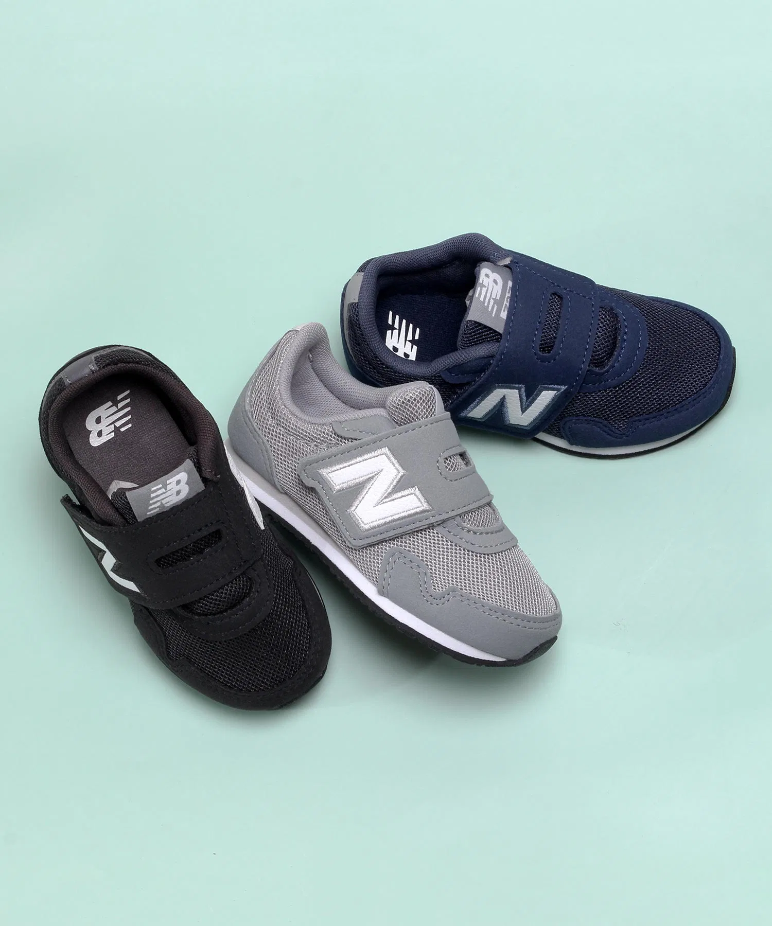 Детские кроссовки New Balance IV323BK чёрные — фото 2