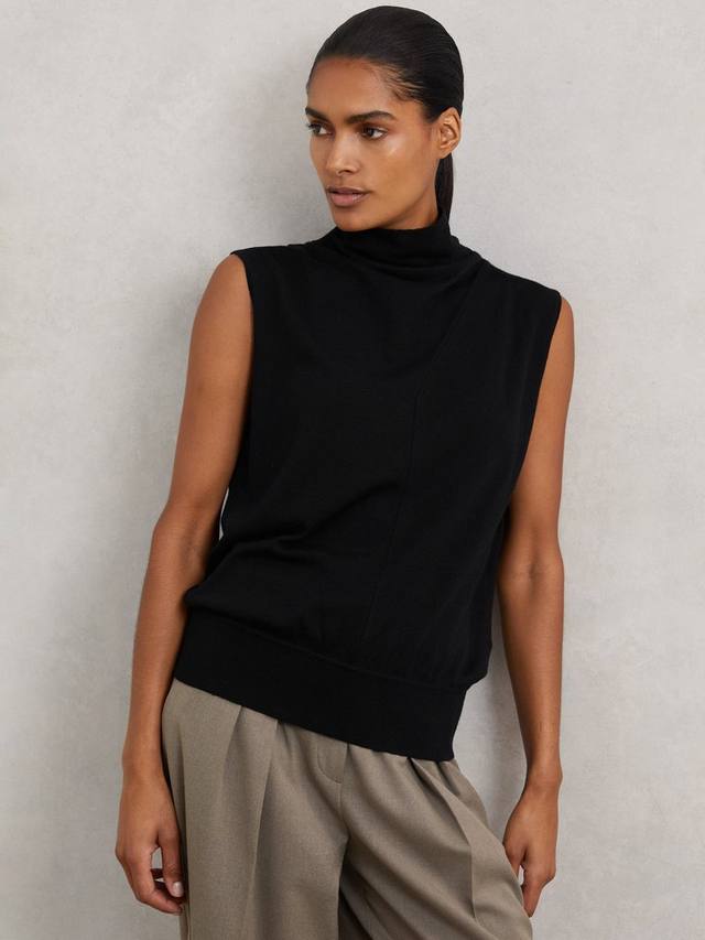 

Топ Harper с высоким воротником из шерстяного джерси Reiss