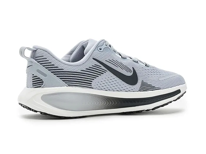 Кроссовки беговые Vomero 18 Nike Kids, Wolf Grey/Anthracite/Pure Platinum — фото 4