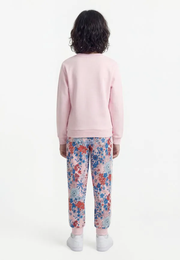 Спортивные штаны liberty london crew set Adidas Originals, Clear Pink — фото 2