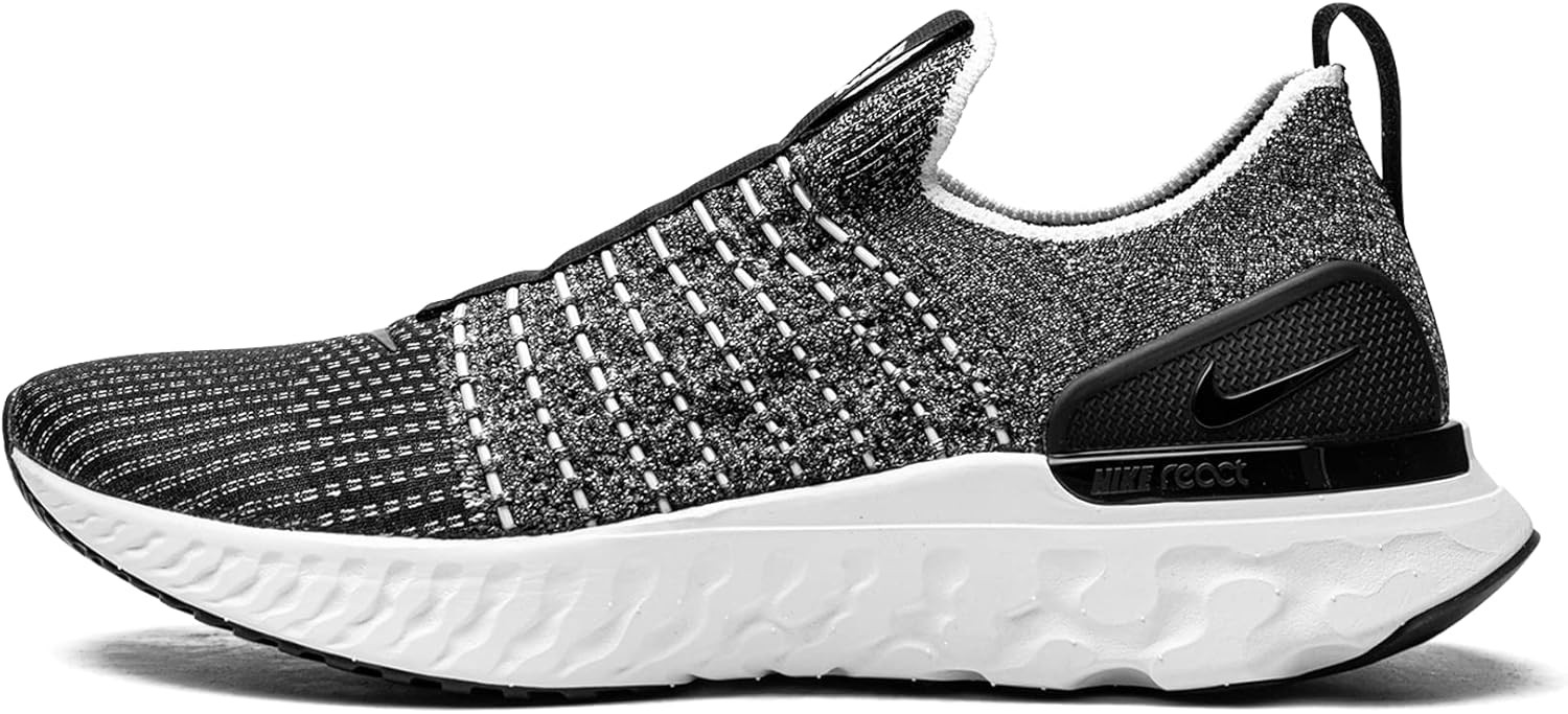 

Мужские кроссовки Nike React Phantom Run Flyknit 2, Black/W