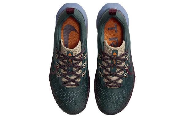 Кроссовки (WMNS) Nike Pegasus Trail 4 Trail-running Shoes 'Green Ashen Slate Night Maroon', цвет deep jungle/khaki/ashen slate/night maroon — фото 4