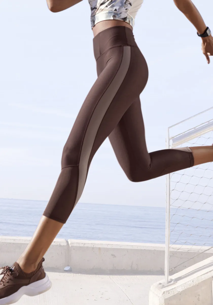 

Леггинсы LASCANA ACTIVE 7/8, с сетчатыми вставками, коричневый