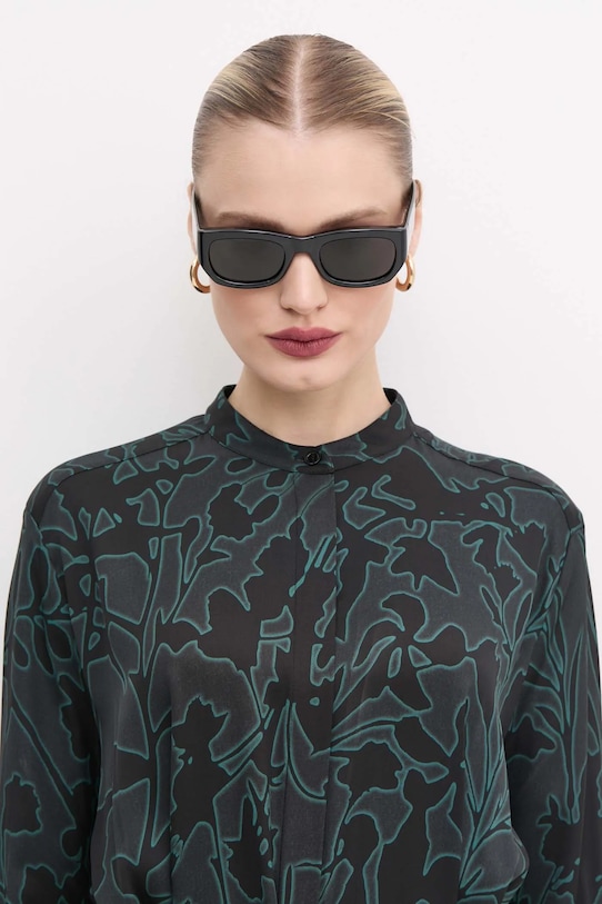 

Солнцезащитные очки Saint Laurent, черный