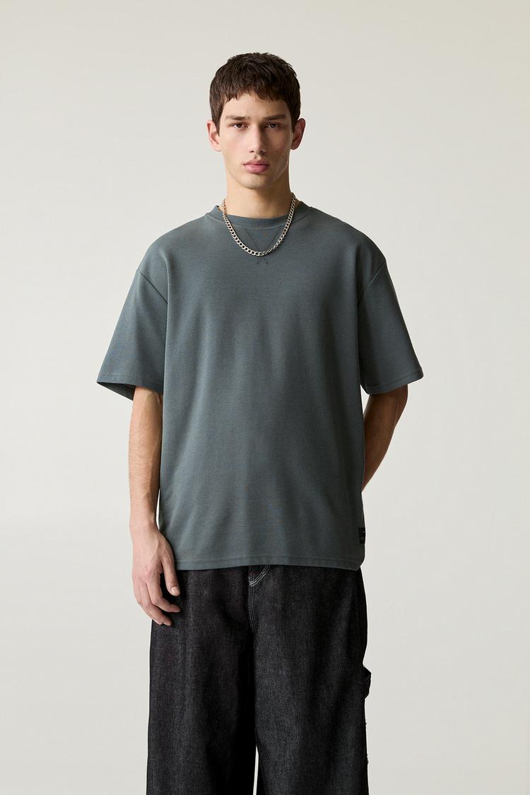 

Базовая фактурная футболка с коротким рукавом Pull And Bear, зеленый