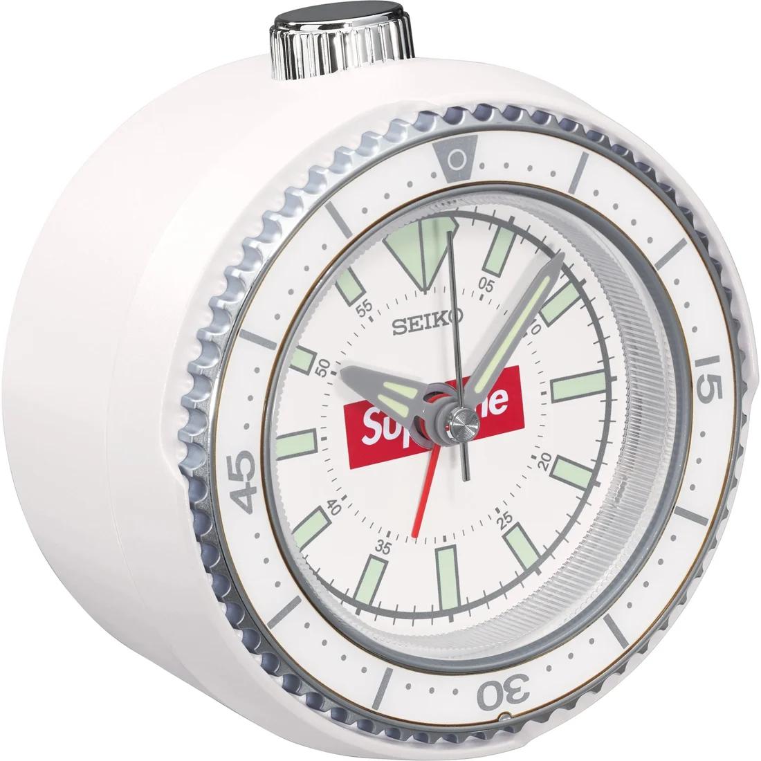 

Supreme Часы Quartz Movement Alarm Clock Unisex Red, White