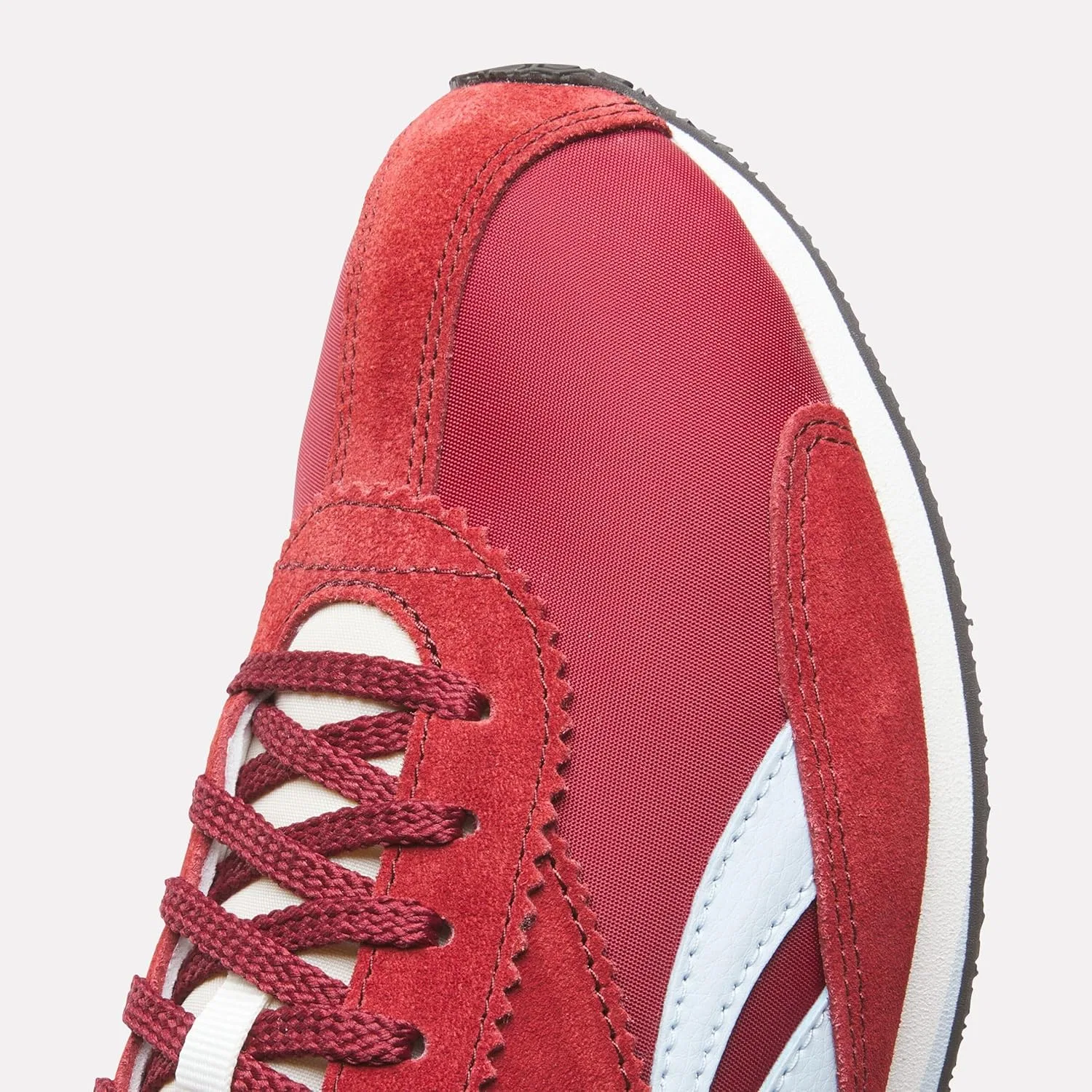 Кроссовки Reebok Unisex R400, Classicburgundy Classicburgundy Glassblu — фото 2