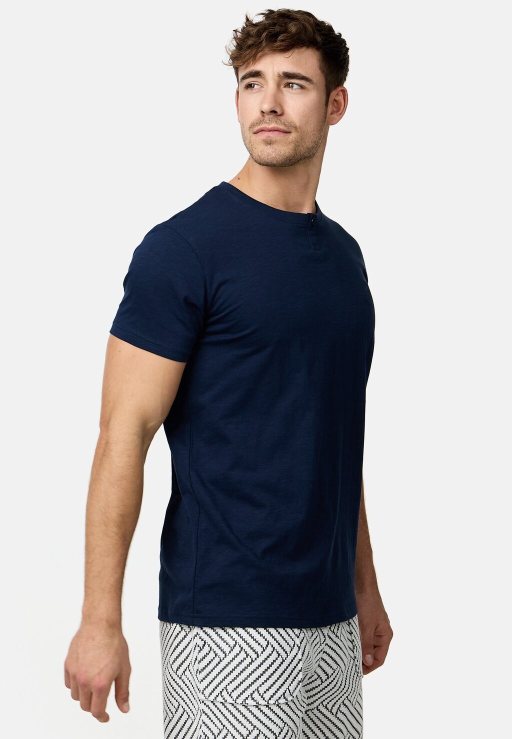 

Базовая футболка ANSEL INDICODE JEANS, темно-синий