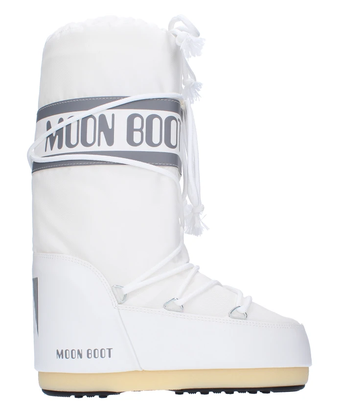 

Сапоги Moon Boot, белый