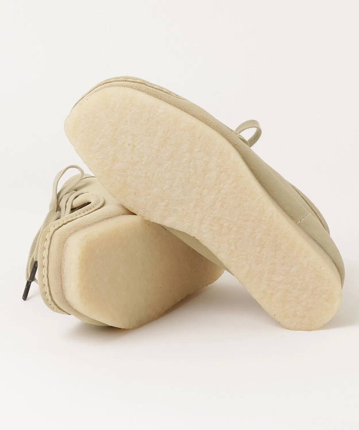 Ботинки Wallabee Boot CLARKS Maple Suede бежевые — фото 3