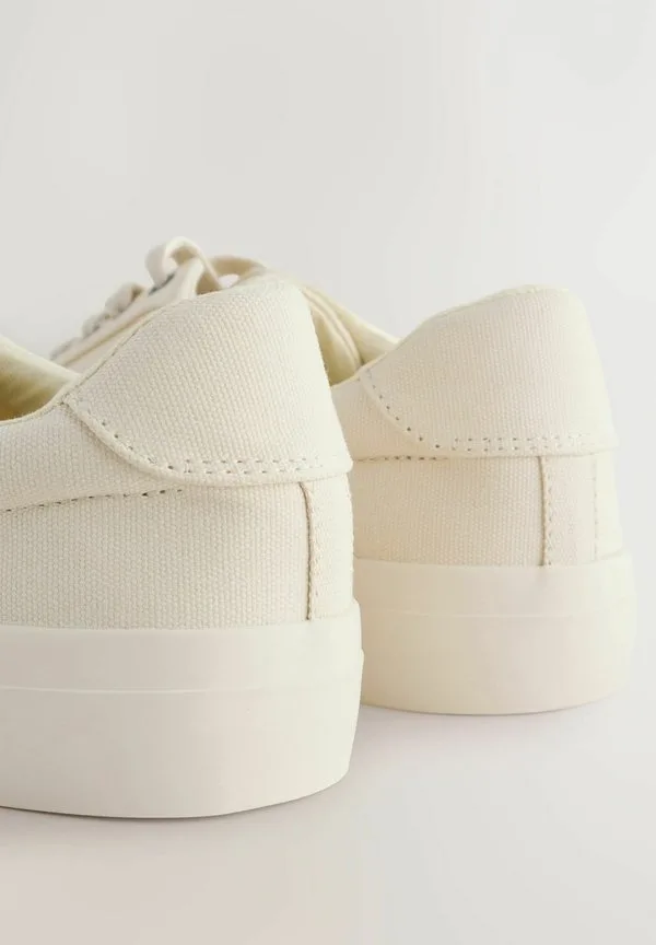 Кроссовки прямого кроя удлиненного силуэта в стиле smart casual Next, Neutral — фото 3