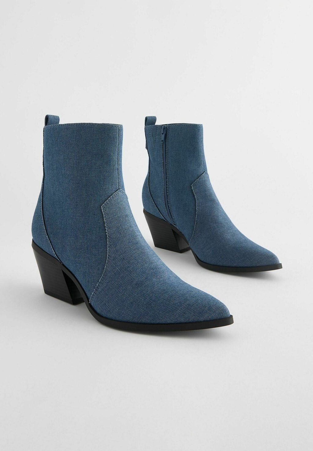 

Ботильоны FOREVER COMFORT WESTERN Next, цвет Mottled Blue