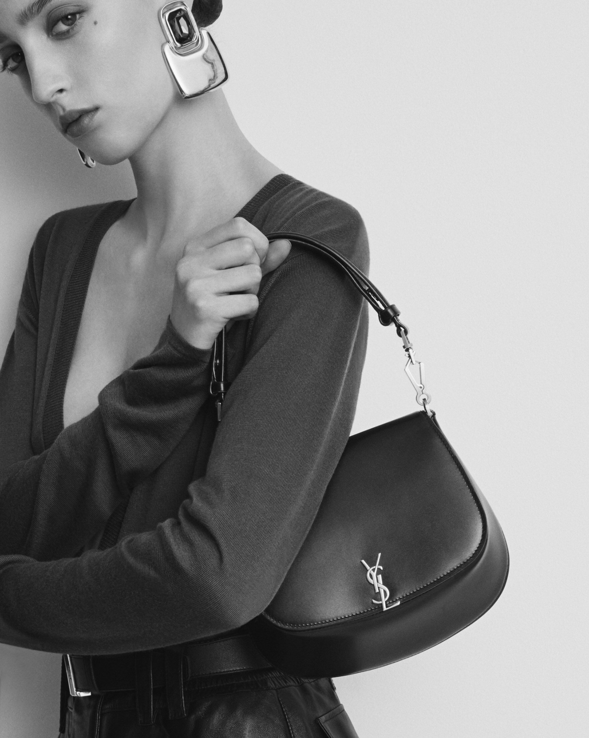 Мини-сумка VOLTAIRE с верхней ручкой из кожи BOX SAINT LAURENT, белый — фото 2