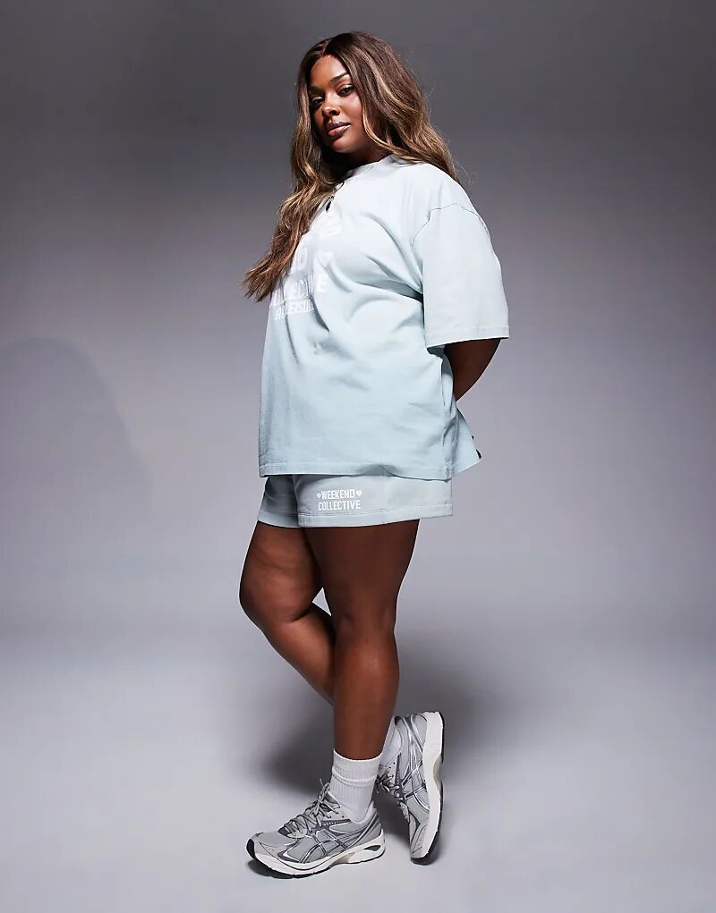 

Короткие шорты Weekend Collective Curve Co-ord с принтом в виде сердечек цвета шалфей Asos Weekend Collective