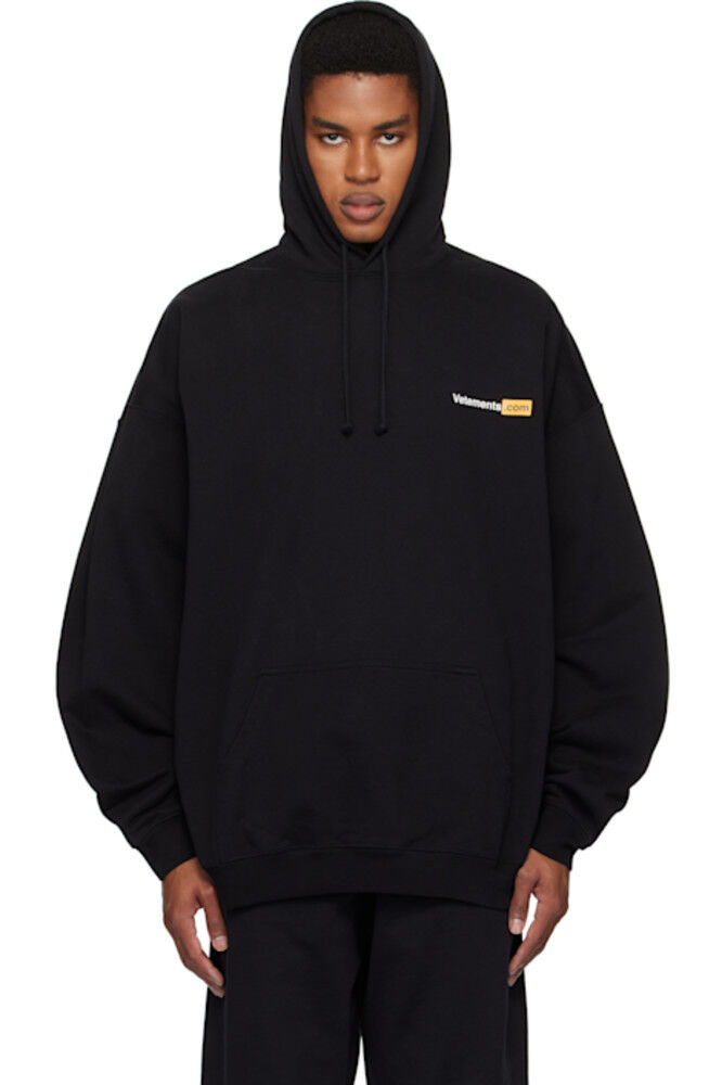 

Черная толстовка с капюшоном «Vetements.com»
