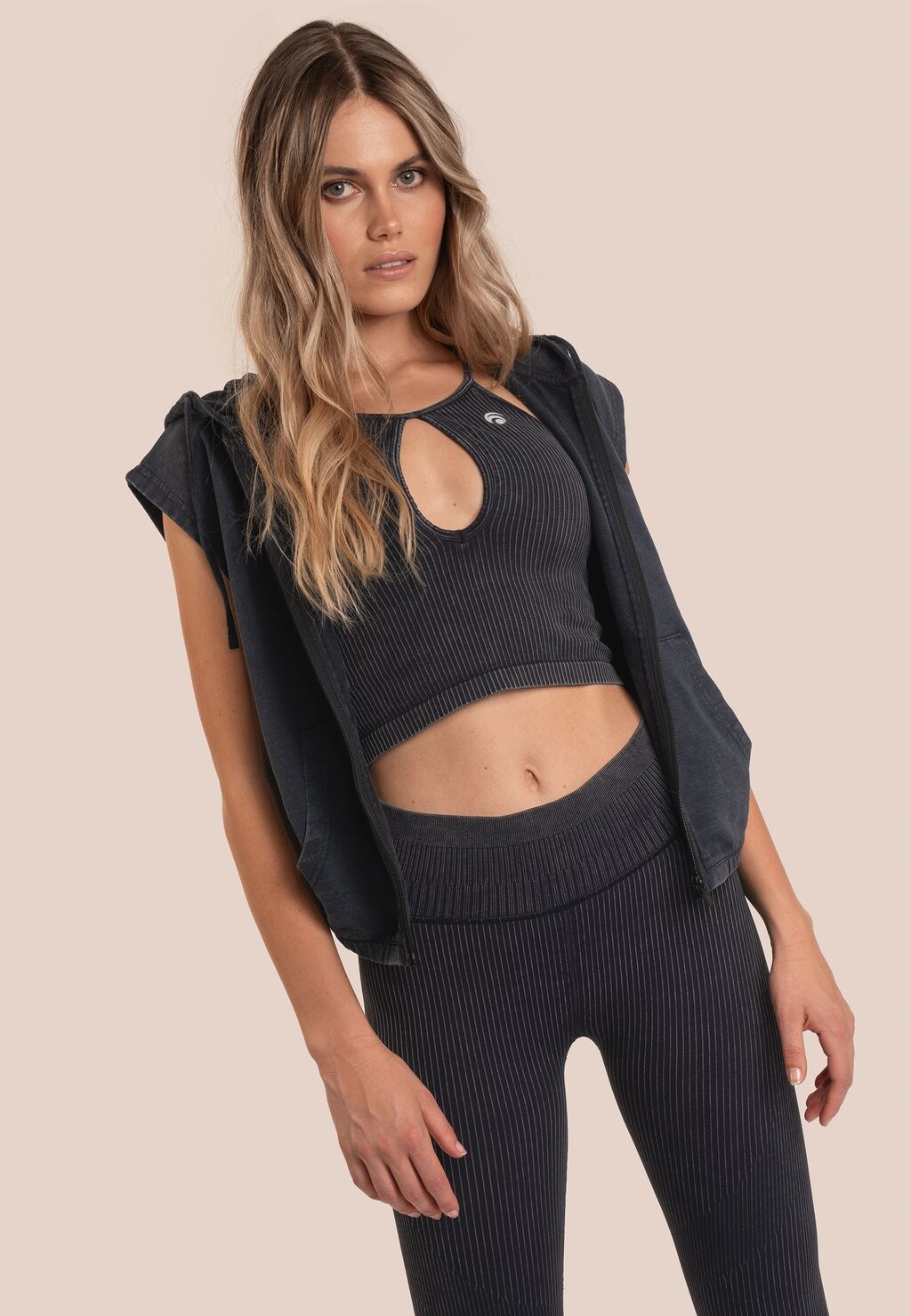 

Топ HARLEY OCEANSAPART, цвет black