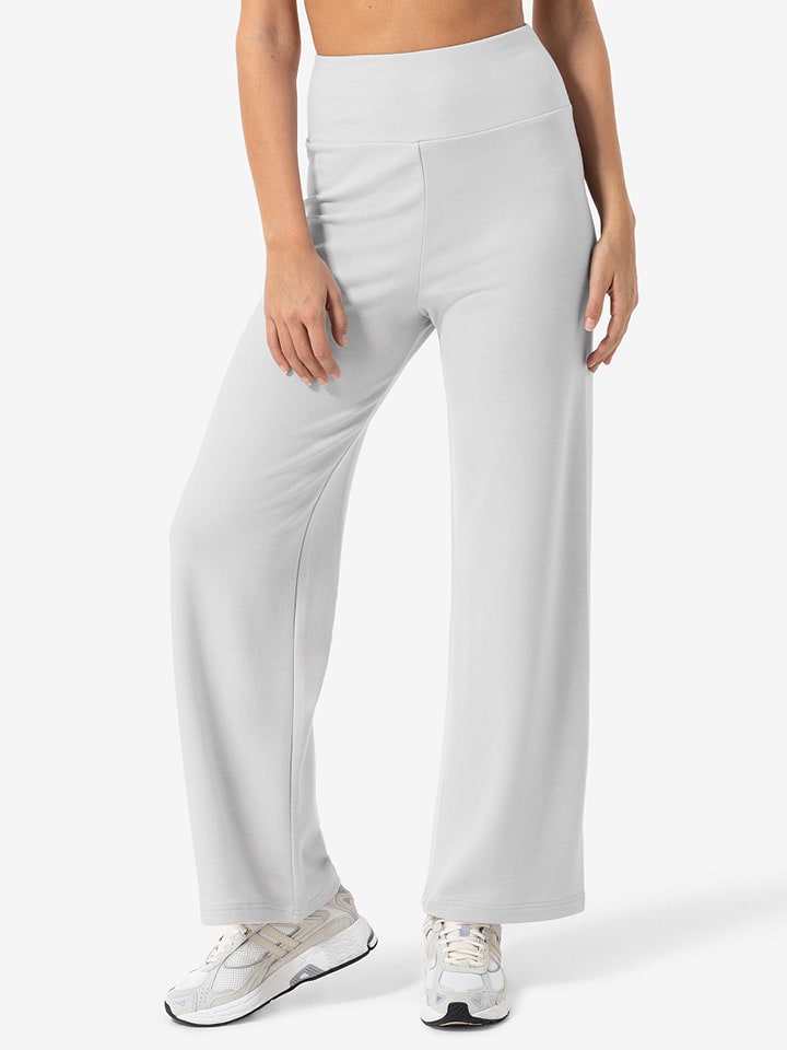 

Тканевые брюки super.natural, белый