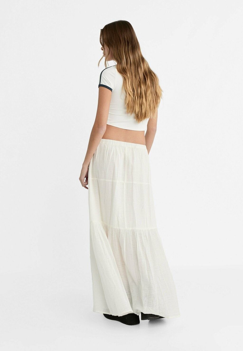 

Юбка макси WITH AN ELASTICATED WAISTBAND Stradivarius, белый