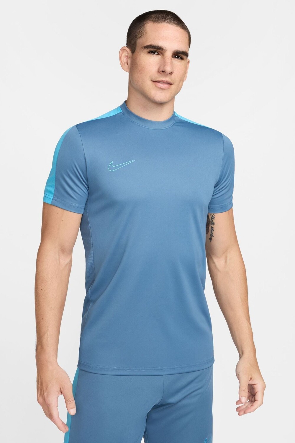 

Футболка для тренировок академии Dri Fit Nike, голубой