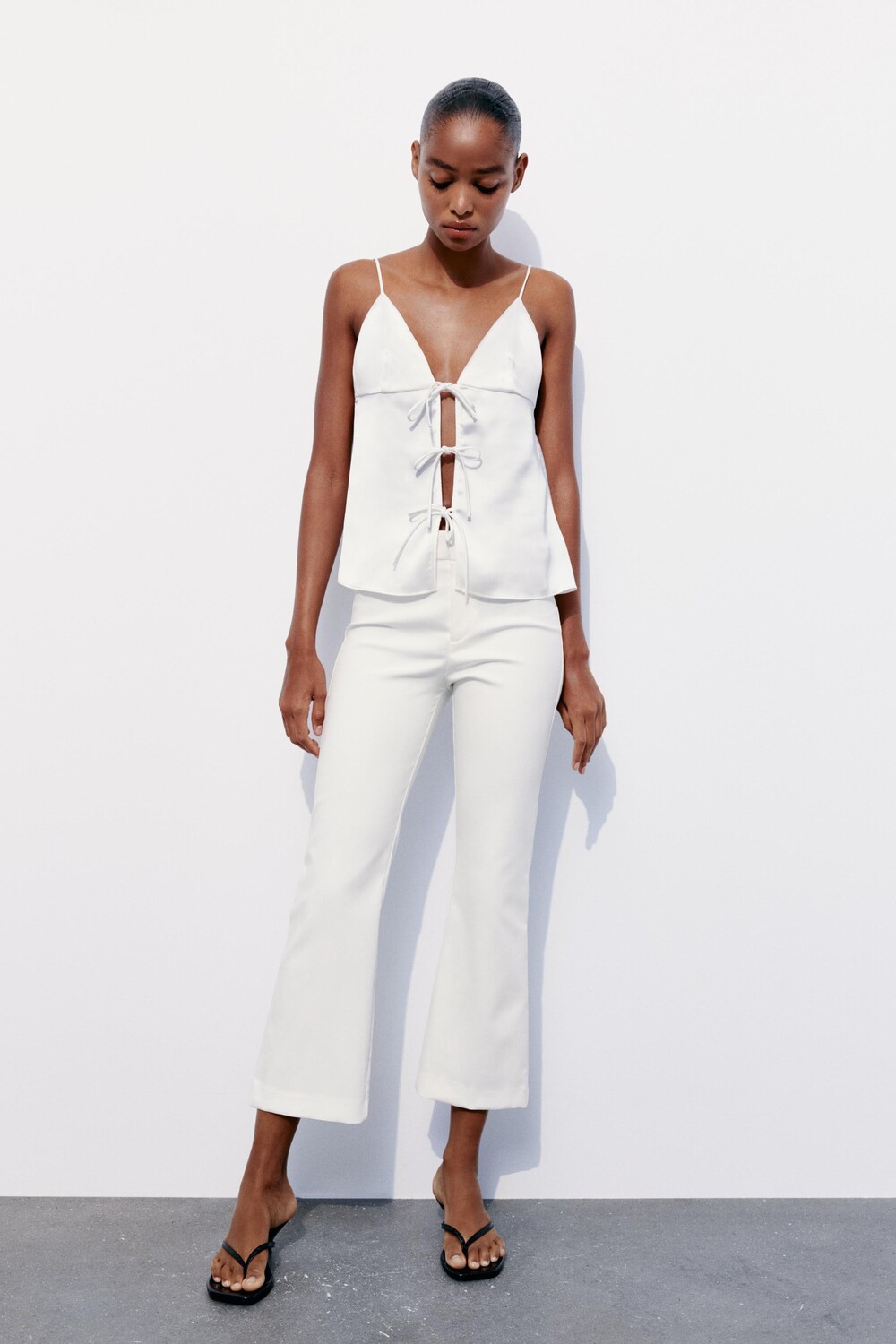 

Брюки Zara Mini Flared, кремовый