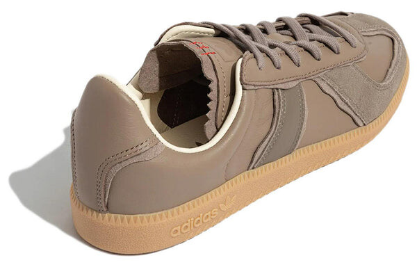 Кроссовки оригиналы bw army Adidas, серый — фото 4