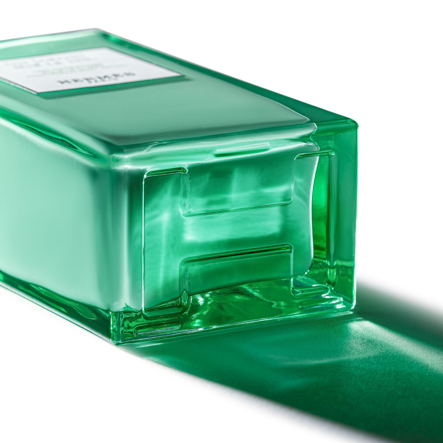 Лосьон для тела collection parfum jardin feuchtigkeitsspendende körpermilch Hermes, объем 200 мл — фото 2