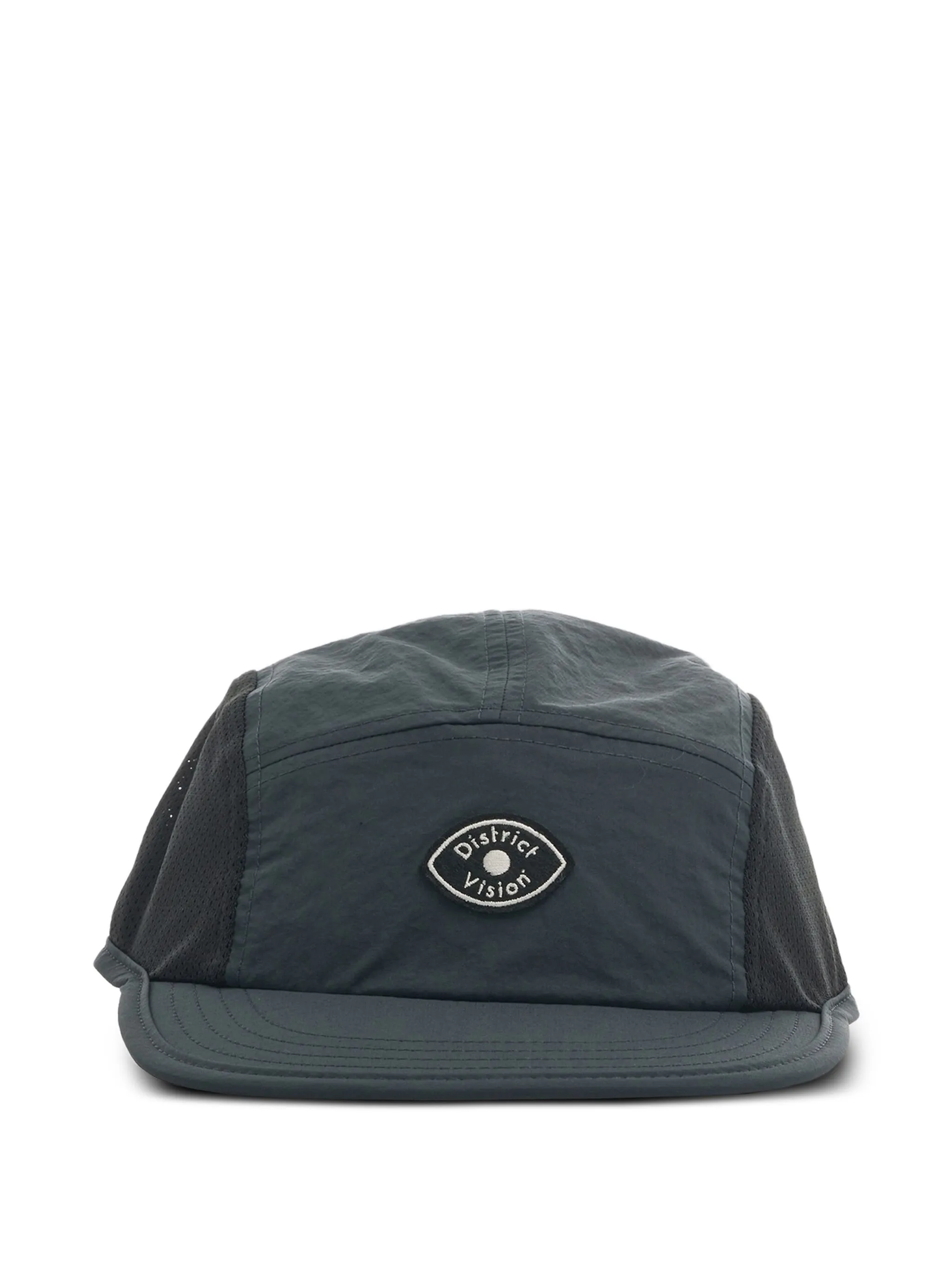 

Кепка с сетчатой вставкой и нашивкой-логотипом District Vision, серый