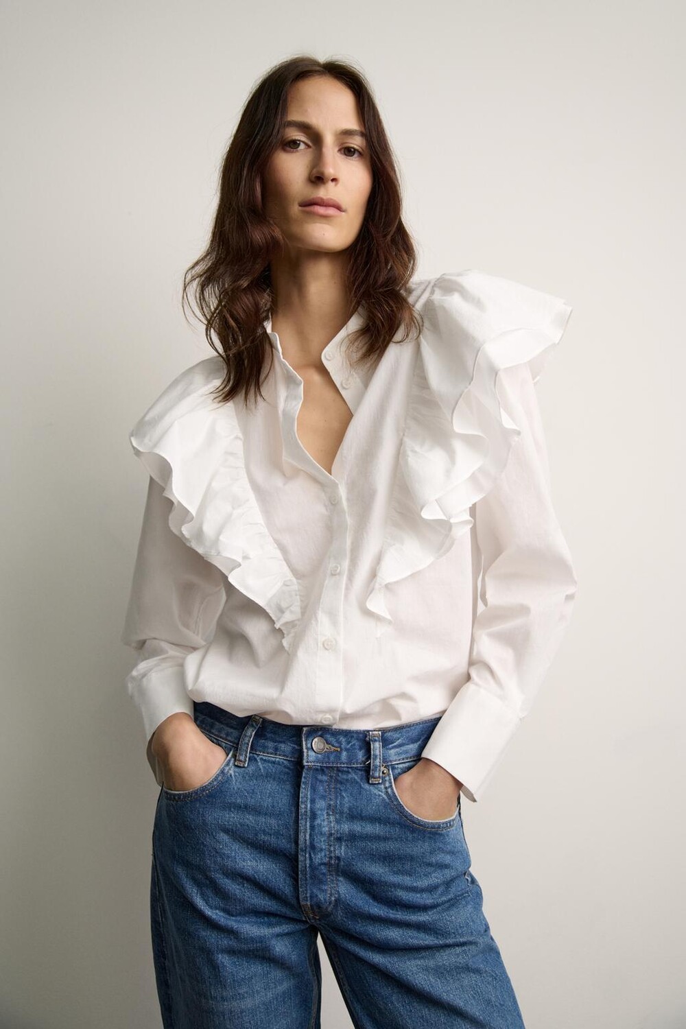 

Блузка с оборками ZARA, белый