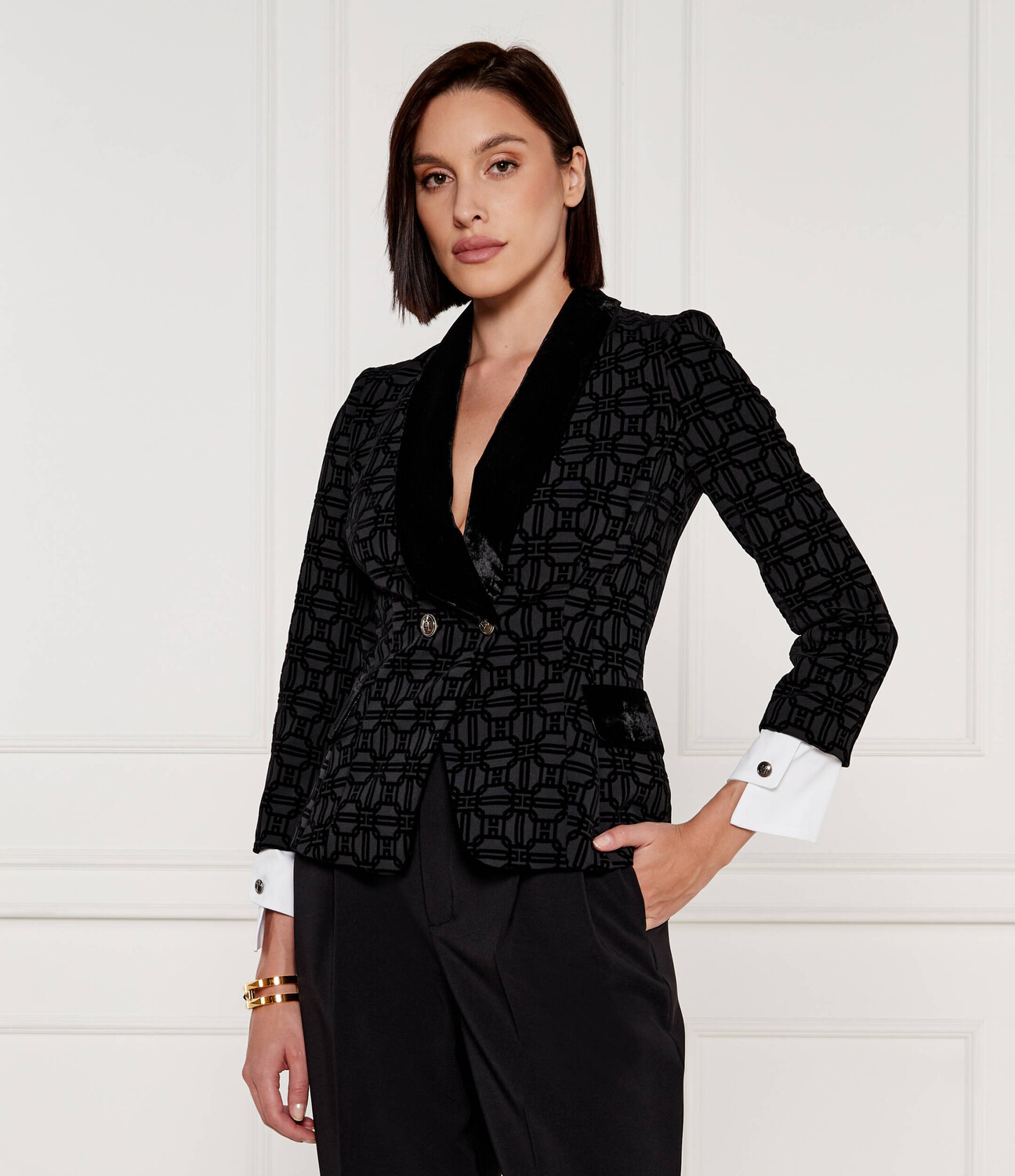 

Блейзер Elisabetta Franchi Slim Fit, черный
