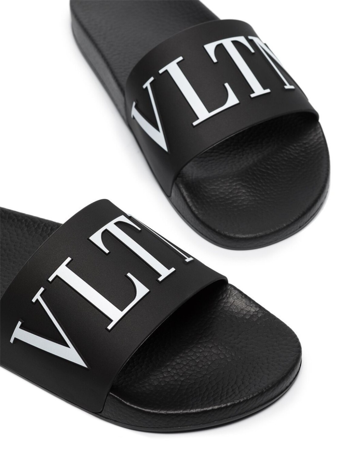 

Valentino Garavani шлепанцы с логотипом VLTN, черный