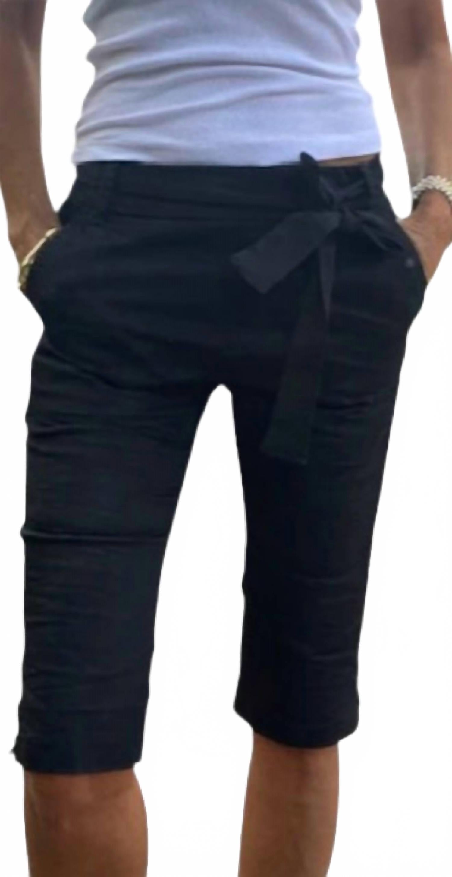 

Бермуды Dafna в черном цвете BEVY FLOG