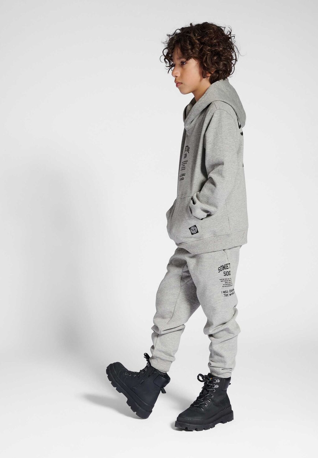 

Брюки спортивные DIMAS Sometime Soon, цвет light grey melange