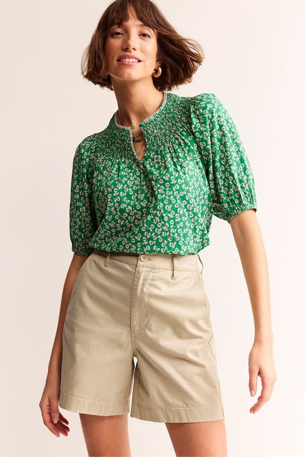 

Шорты чинос Barnsbury Boden, бежевый