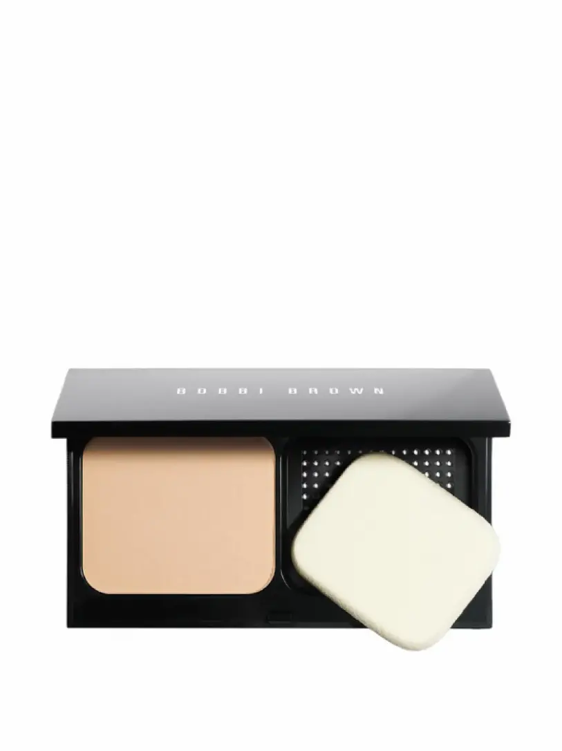 

Компактное тональное средство Skin Weightless, оттенок Sand Bobbi Brown