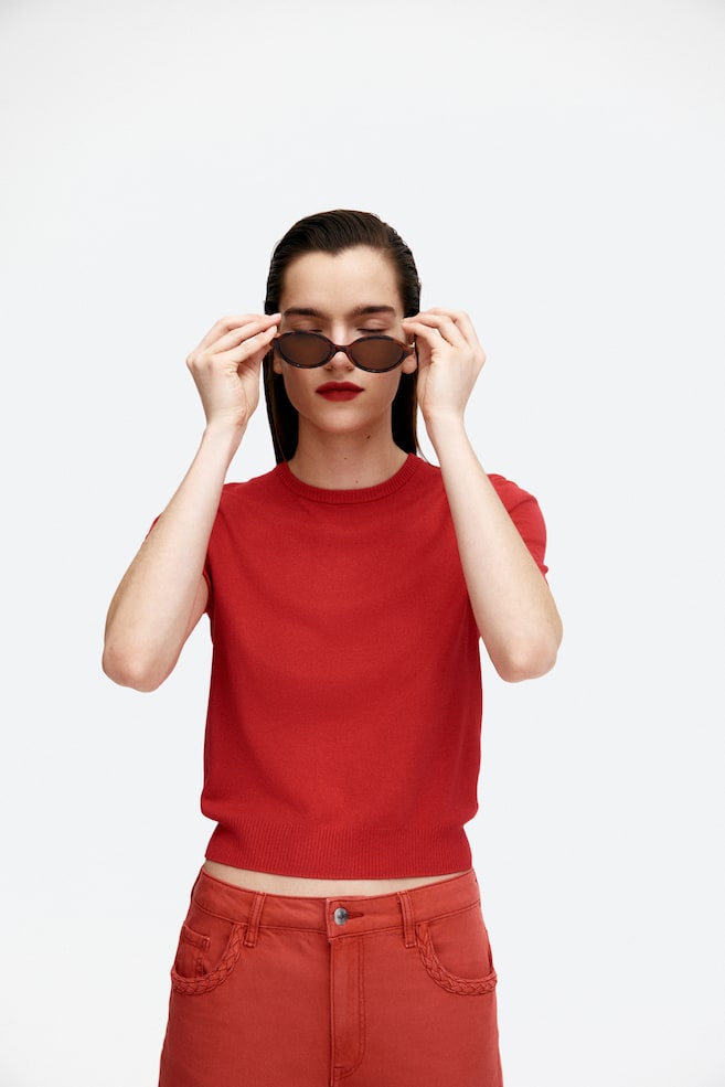 

Футболка тонкой вязки H&M, красный