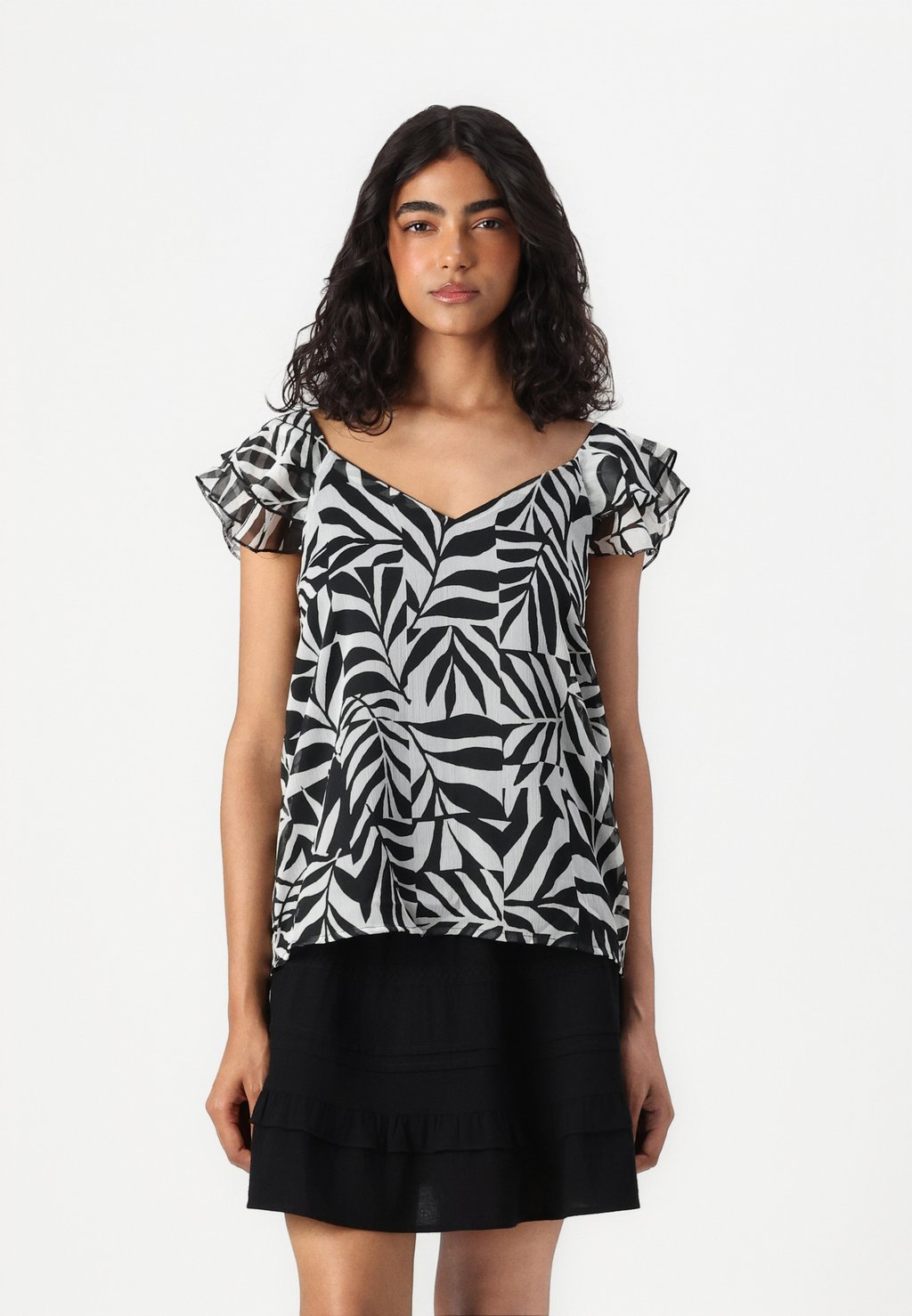 

Блуза ONLASTA LIFE CAPSLEEVE V NECK - Top ONLY, черный