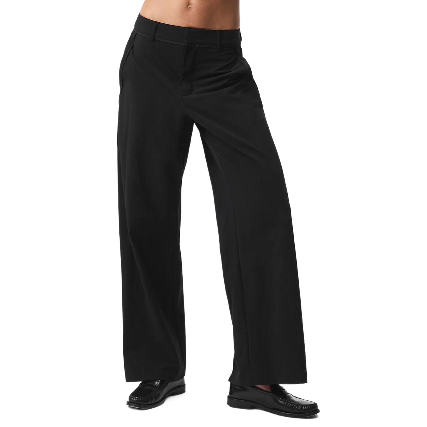 

Alo Yoga Женские повседневные брюки черного цвета