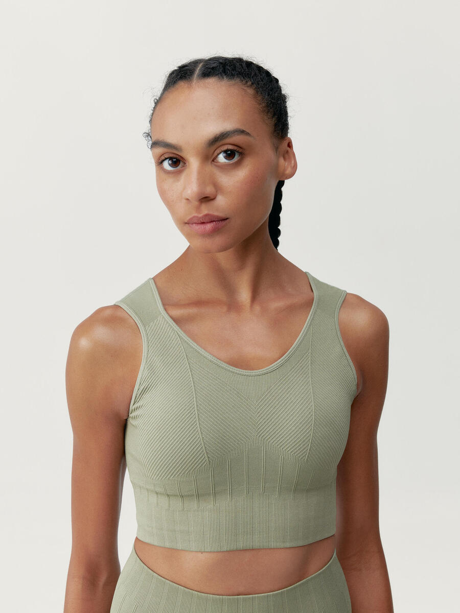 

Женский спортивный топ Annapurna Born Living Yoga