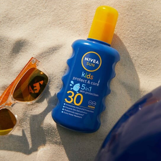Увлажняющий солнцезащитный спрей для детей SPF30 200мл Nivea, Sun Kids Protect & Play — фото 2