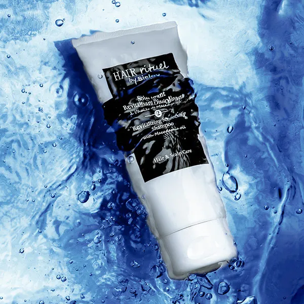 Дисциплинирующий шампунь Soin Lavant Revitalisant Disciplinant Hair Rituel By Sisley, 500 ml — фото 2