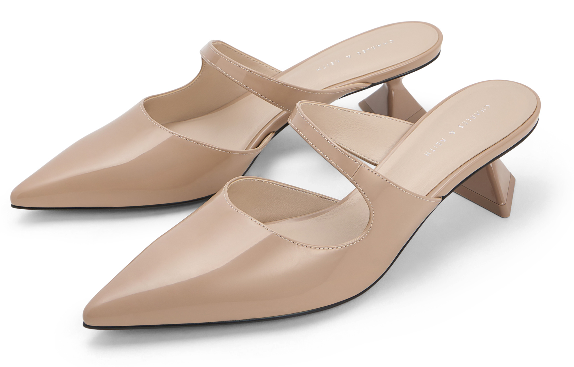 Сланцы с закрытым носком на композитной подошве 4,5 см CHARLES&KEITH, телесный — фото 2