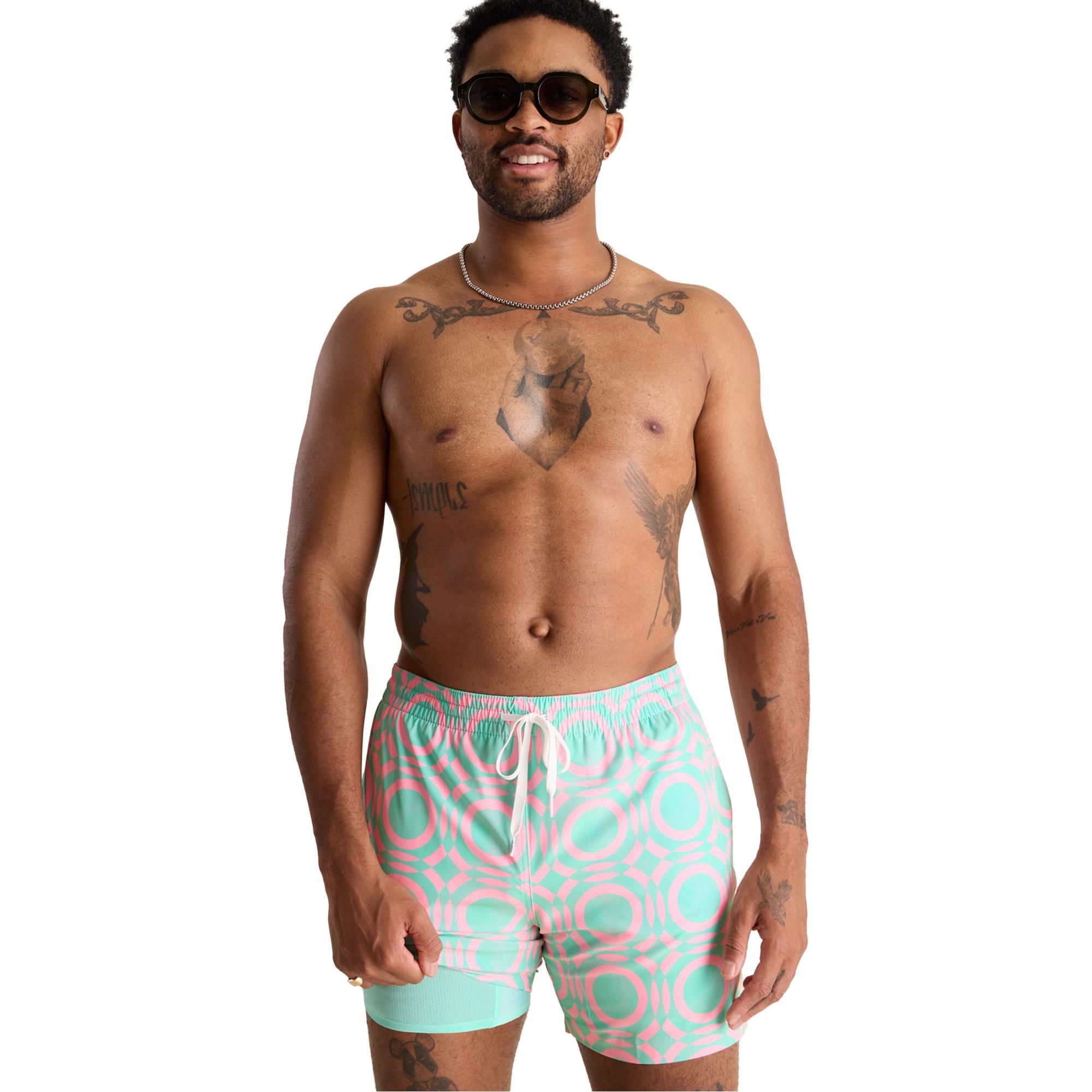 

Мужские классические плавки Mosaics с подкладкой, размер 5,5 дюймов. Chubbies, Teal Abstract Circle