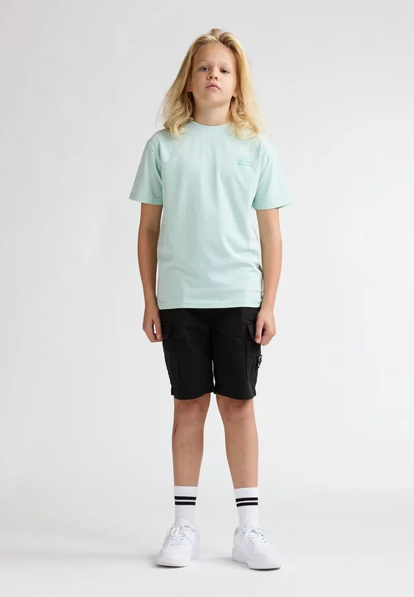Свободные шорты bahia Petrol Industries, Black